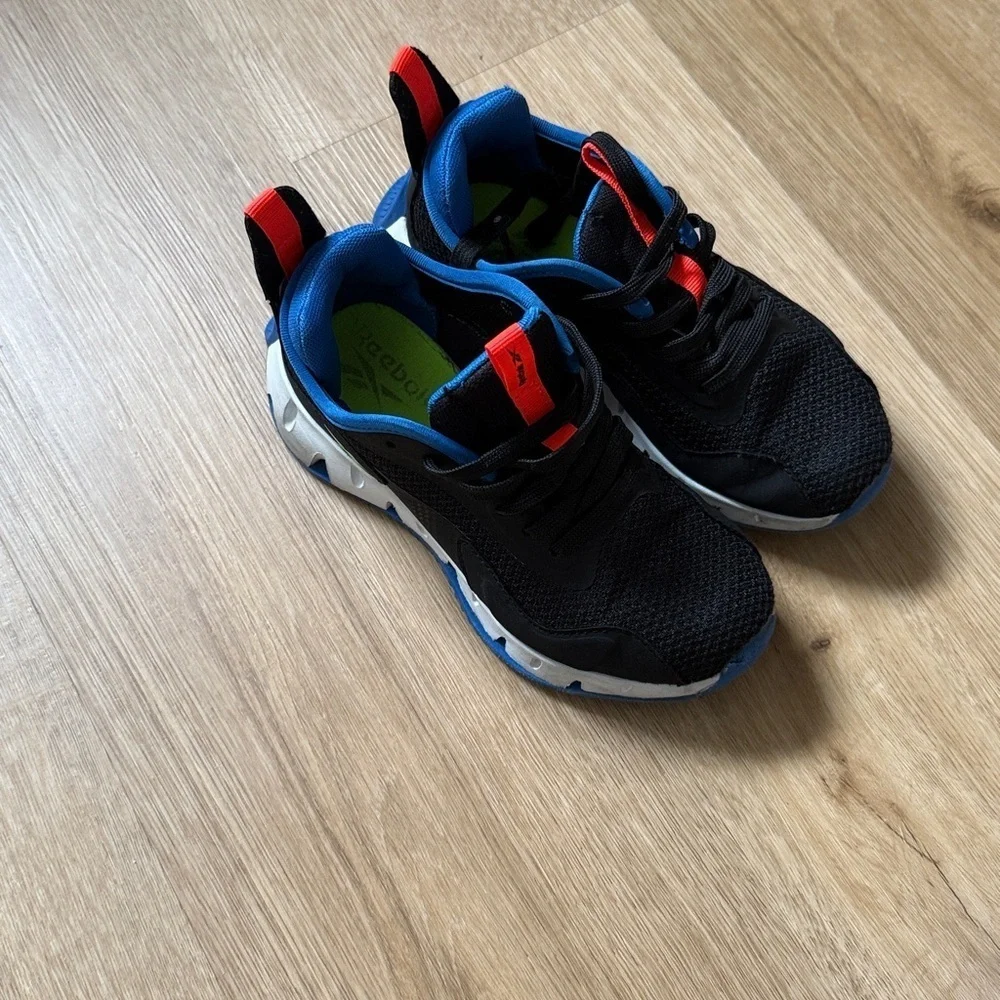 Reebok worn twice
